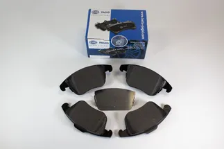 Hella Pagid Front Disc Brake Pad Set - LR134693